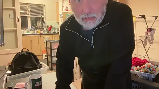 LondonTeffy online show from 02.14.25