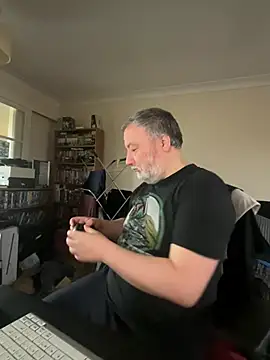 LondonTeffy online show from 02.20.25