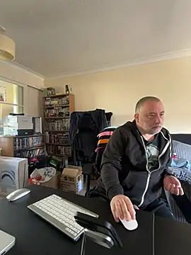 LondonTeffy online show from 03.14.25