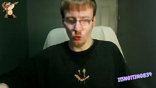 Snapshot of Itsnotting834 chatting on 09.26.25 Itsnotting834 online show from 09.26.25