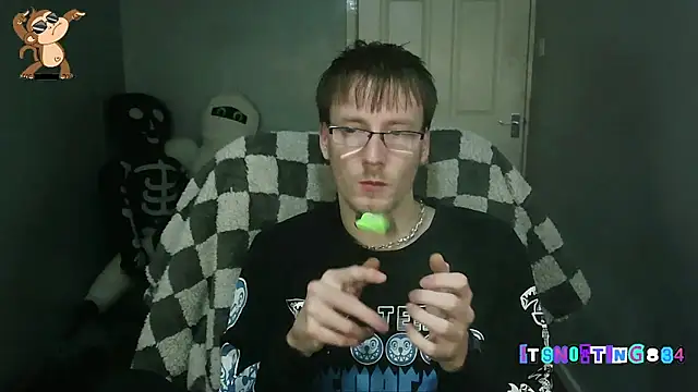 Snapshot of Itsnotting834 chatting on 10.25.25 Itsnotting834 online show from 10.25.25