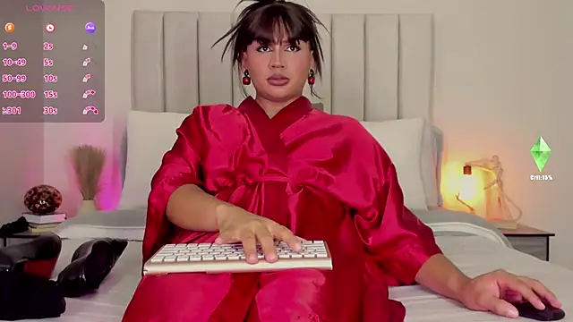 romina-brunette online show from 09.12.25