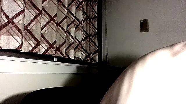 Snapshot of Paulhenry chatting on 10.20.25 Paulhenry online show from 10.20.25