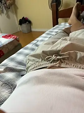 Wantsomemore2 online show from 09.30.25