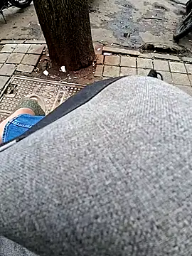 Snapshot of Exhibitionist1508 chatting on 09.12.25 Exhibitionist1508 online show from 09.12.25