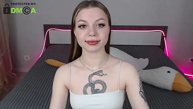 RonnieMilles online show from 03.12.25