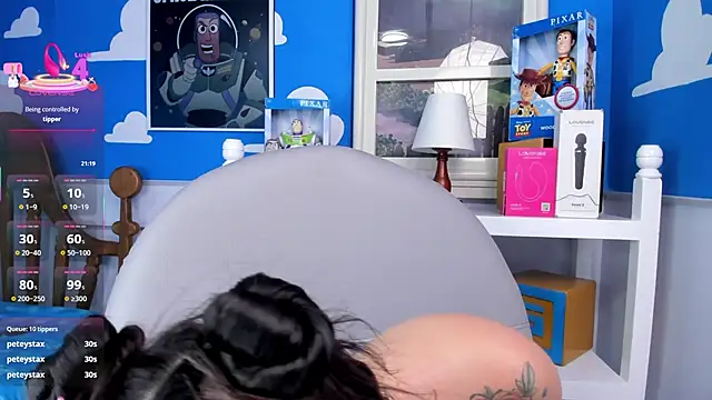 miss keisi online show from 03.20.25