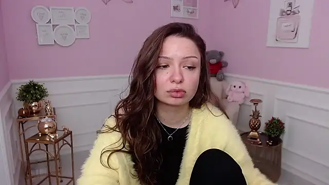 LucySkilar online show from 02.23.26