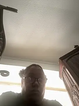 ebonyred online show from 04.17.26