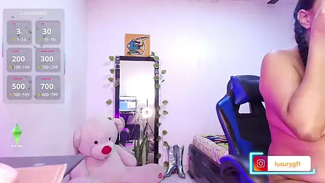 Pocahontaslovex online show from 07.28.26