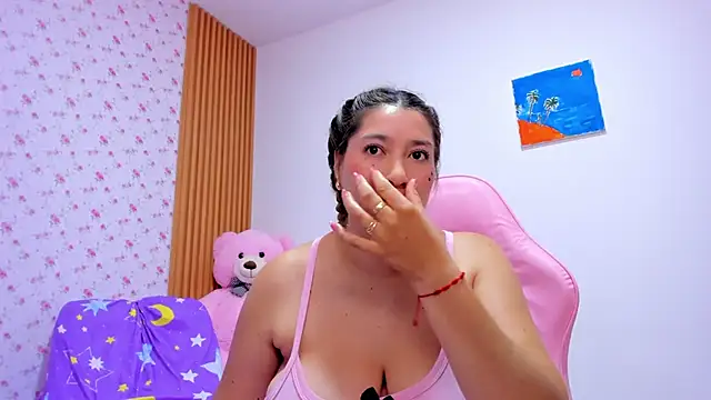 Soyqueen online show from 05.20.26