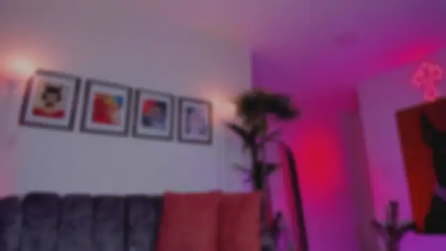 Snapshot of Taylor__foxxx chatting on 11.18.25 Taylor foxxx online show from 11.18.25