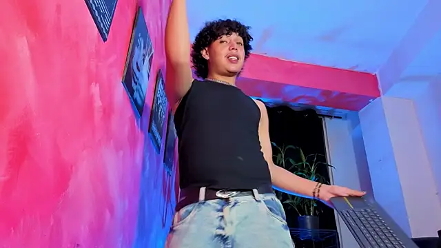 Snapshot of GaelOconner chatting on 07.19.26 GaelOconner online show from 07.19.26