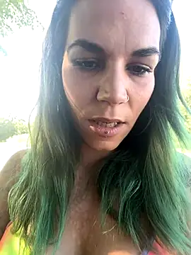 Lady Knaller online show from 09.20.25