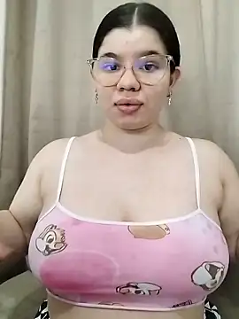 Snapshot of Danzel1105 chatting on 03.01.26 Danzel1105 online show from 03.01.26