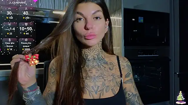 tattooedBabyy online show from 01.10.25