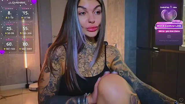 tattooedBabyy online show from 02.10.25