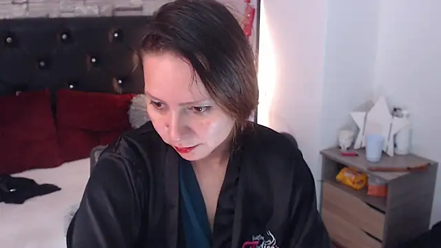 camila delarosa online show from 02.26.25