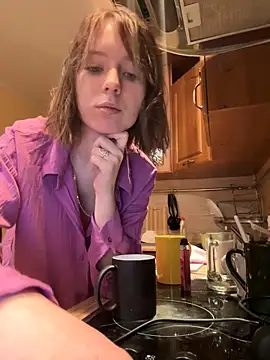 Snapshot of Crayzy_Luv chatting on 01.27.25 Crayzy Luv online show from 01.27.25