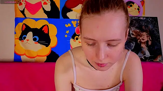 Crayzy Luv online show from 07.29.26