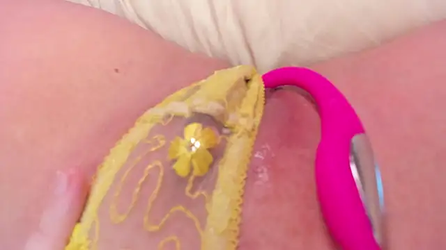 teencute online show from 04.18.26