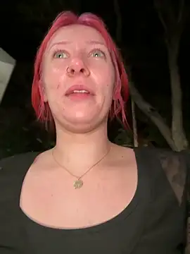 Snapshot of marleymaxwell chatting on 01.29.25 marleymaxwell online show from 01.29.25