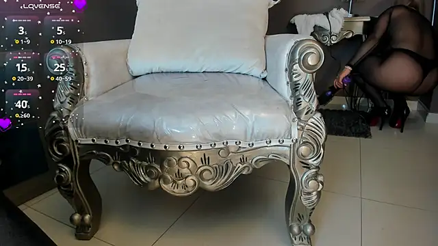 Janna Rousse  online show from 02.06.25