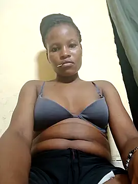 Snapshot of petite_babe chatting on 02.22.26 petite babe online show from 02.22.26