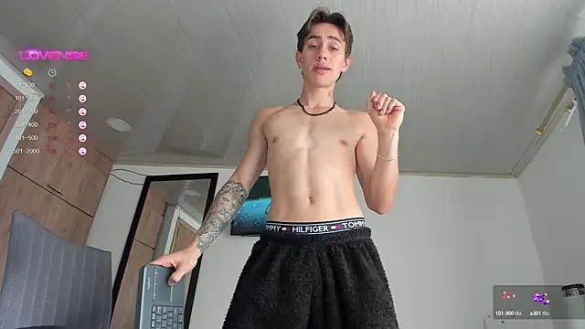 manucute 23  online show from 02.23.25