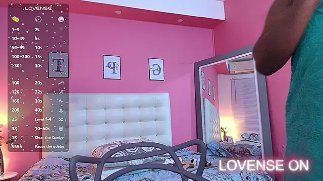 Snapshot of MiissBNasty chatting on 12.26.24 MiissBNasty online show from 12.26.24