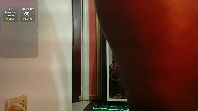 Snapshot of MiissBNasty chatting on 02.01.26 MiissBNasty online show from 02.01.26