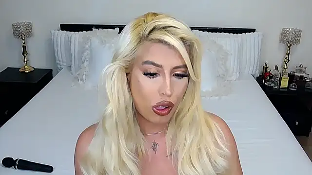 GiseleReine online show from 01.18.26