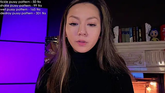 Snapshot of im_casey chatting on 12.15.24 im casey online show from 12.15.24