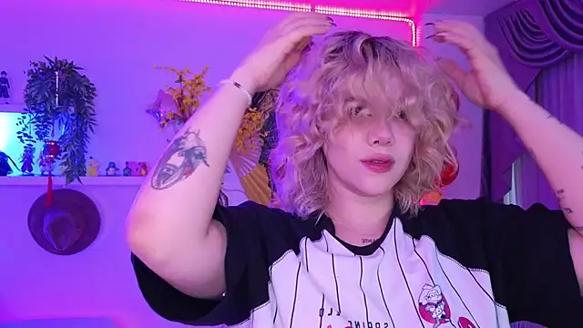 albaismynameX online show from 03.28.26