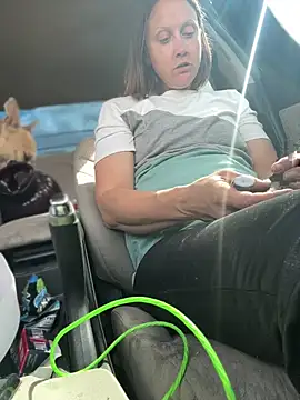 Snapshot of SexyB214 chatting on 03.14.25 SexyB214 online show from 03.14.25