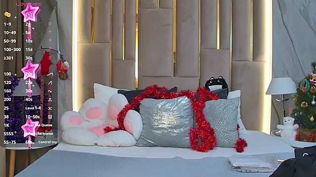 Snapshot of Gabriella_Wils chatting on 12.31.24 Gabriella Wils online show from 12.31.24