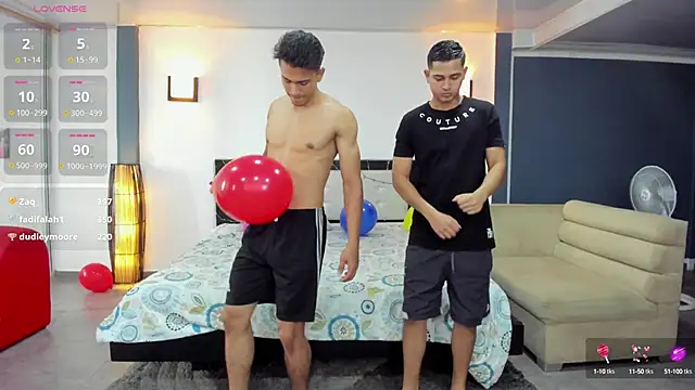 Snapshot of badguyss_bisex chatting on 03.14.25 badguyss bisex online show from 03.14.25