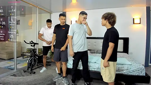 Snapshot of badguyss_bisex chatting on 09.13.25 badguyss bisex online show from 09.13.25