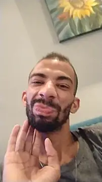 UncutToyBoy23cm online show from 03.14.25