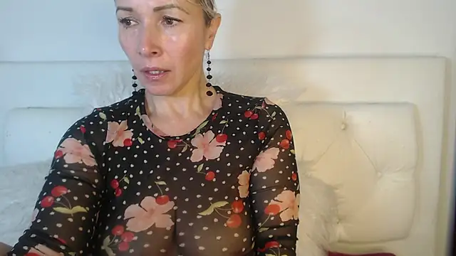 Ingridbergman online show from 02.08.25