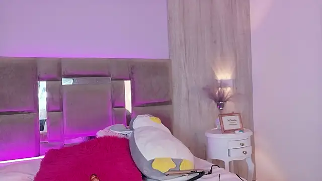 AbrilBrent online show from 02.17.26