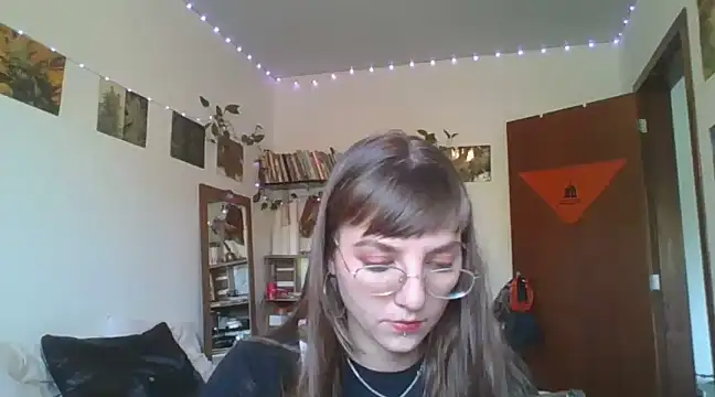 SweetyBabyDemon online show from 12.11.24