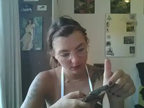 SweetyBabyDemon online show from 02.28.25