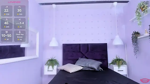 BrianaHazel online show from 09.12.25