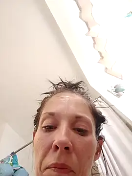 gorgeous11 online show from 02.18.25