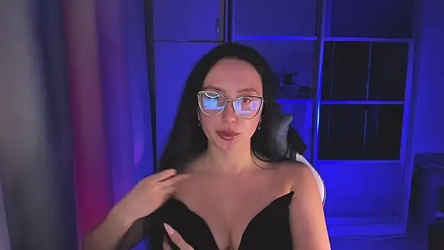 Snapshot of Christy_Calypso chatting on 10.22.25 Christy Calypso online show from 10.22.25