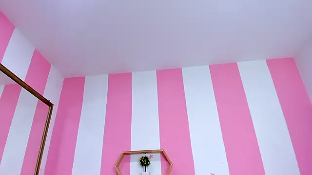 ISABELLA 020 online show from 02.13.26