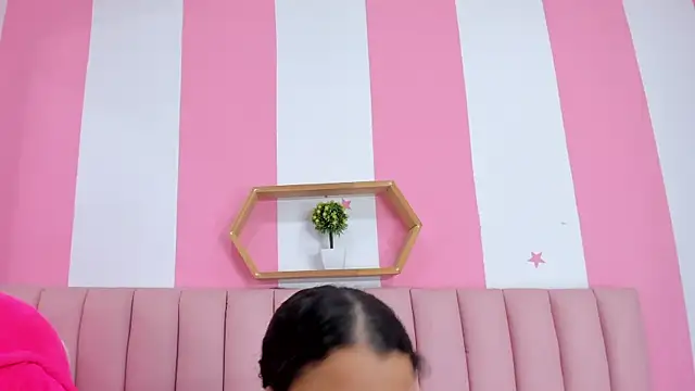 ISABELLA 020 online show from 03.07.26