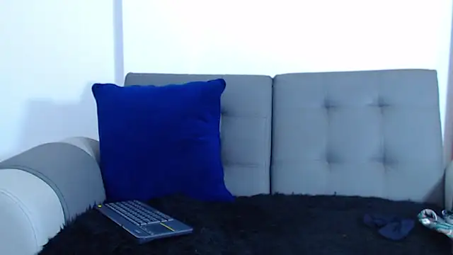 Snapshot of Tristan-bm chatting on 03.08.25 Tristan-bm online show from 03.08.25