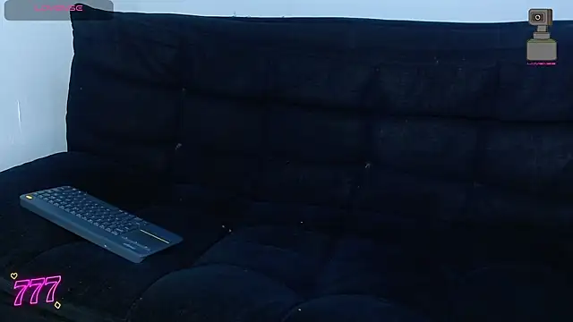 Snapshot of Tristan-bm chatting on 04.15.26 Tristan-bm online show from 04.15.26